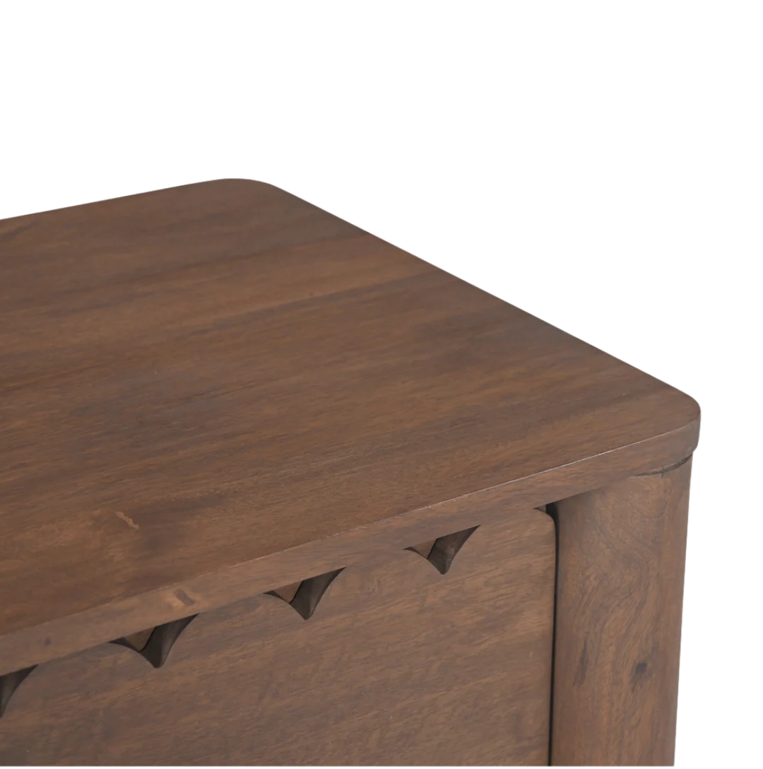 Indiana Scalloped Edge Solid Wood Bedside – Elegant Nightstand