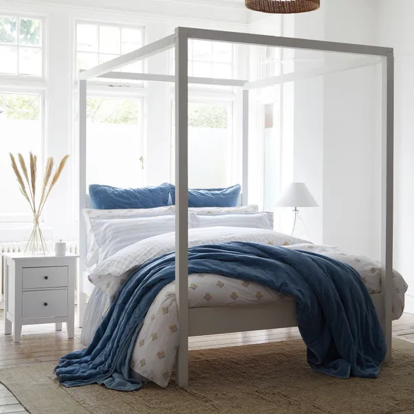 Wynmist Solid Wood 4-Poster Canopy Bed | Mamta Handicraft