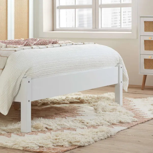 Oslo Croxley Rattan Bed
