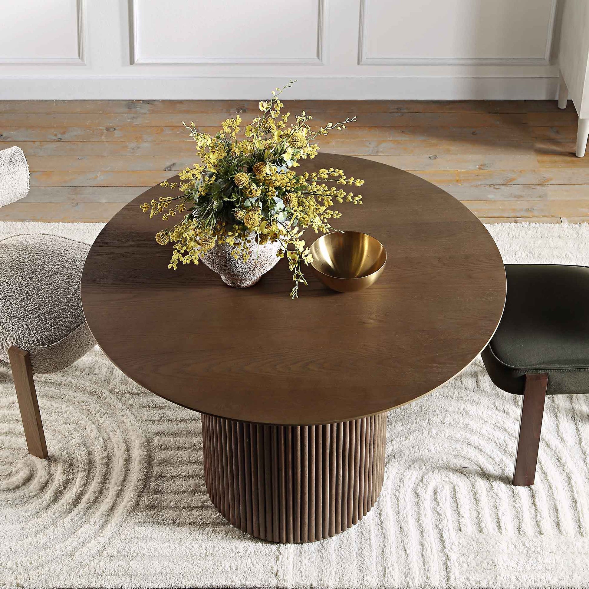Velin Round Solidwood Pedestal Dining Table