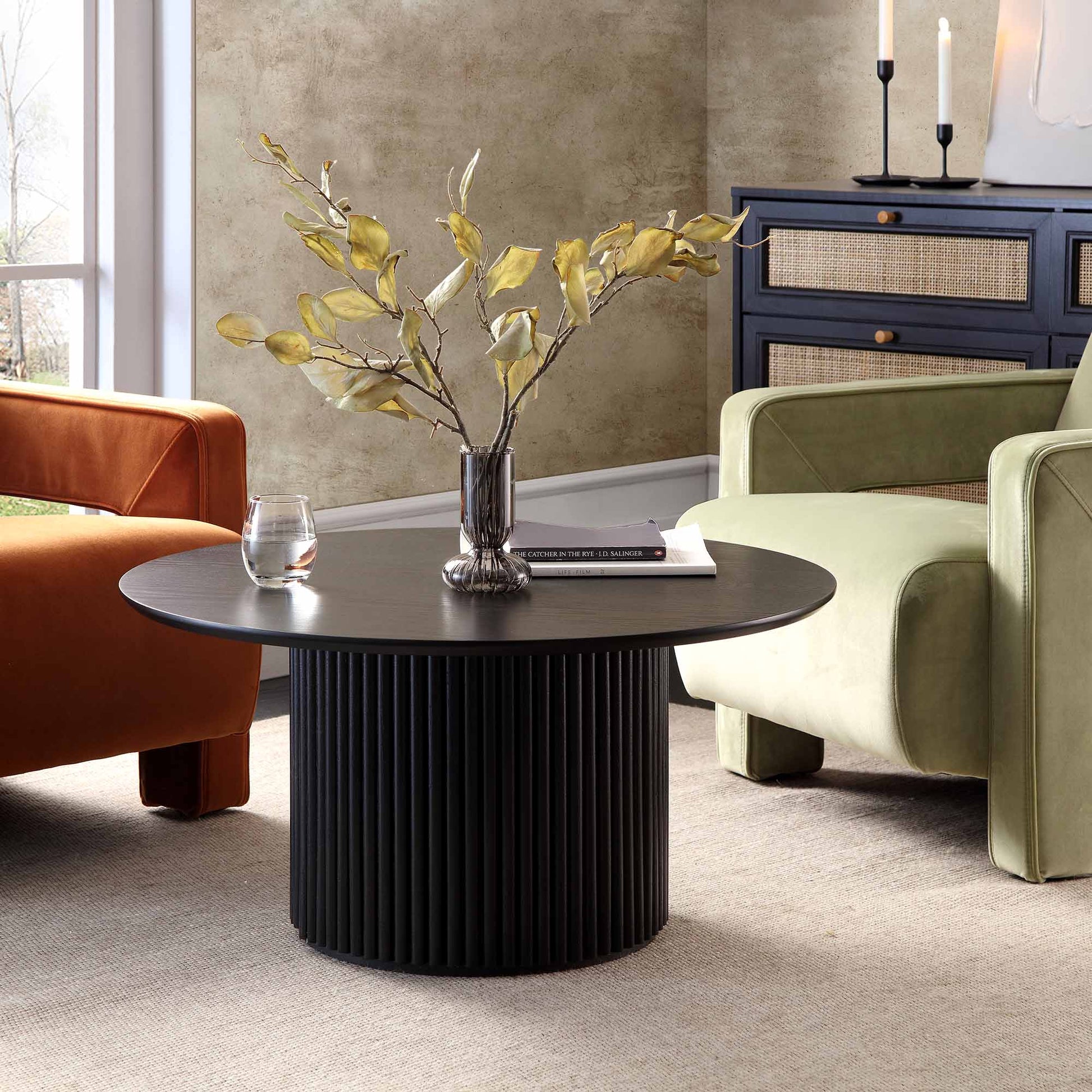 Wynmist Round Solidwood Pedestal Coffee Table