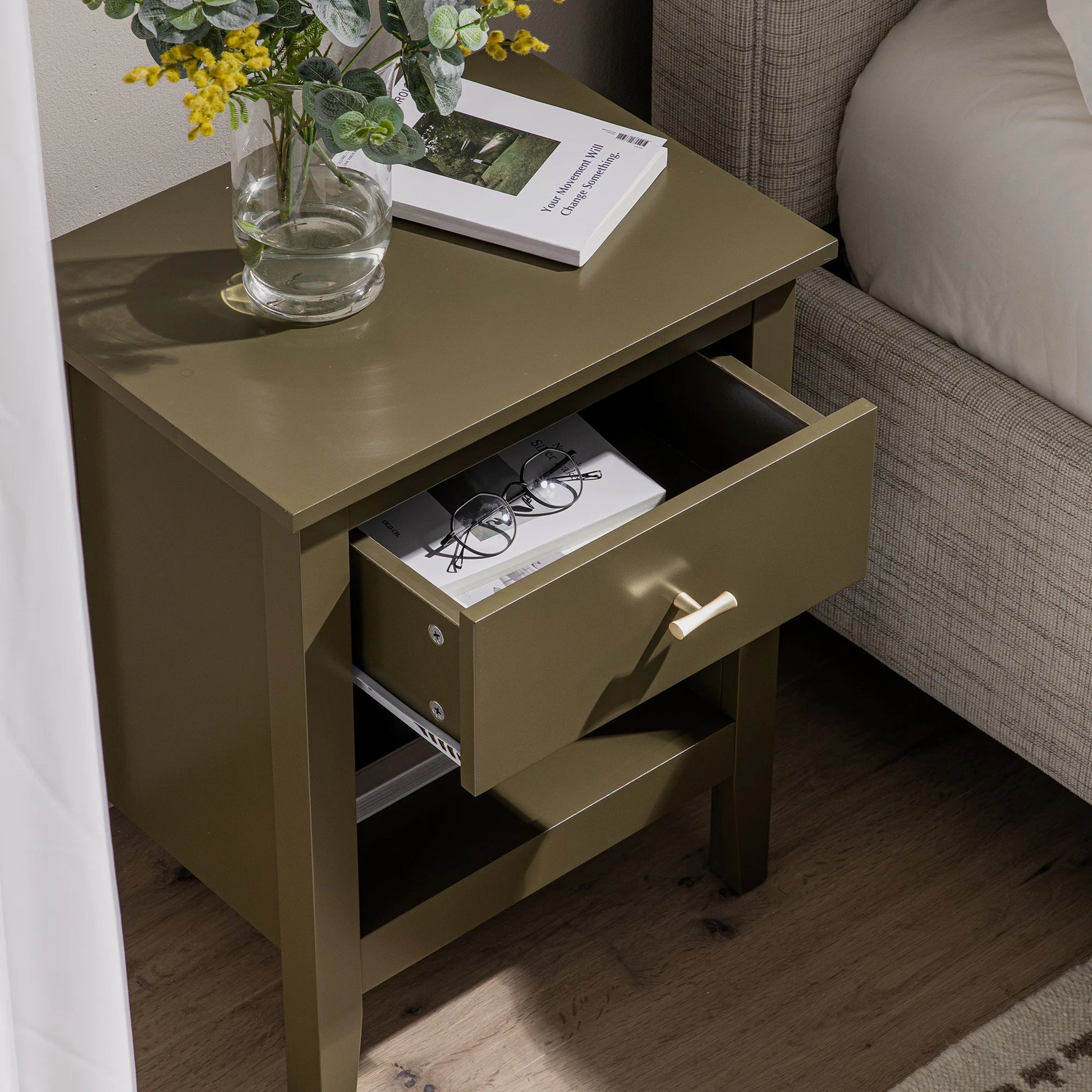 Wynmist 1-Drawer Bedside Table
