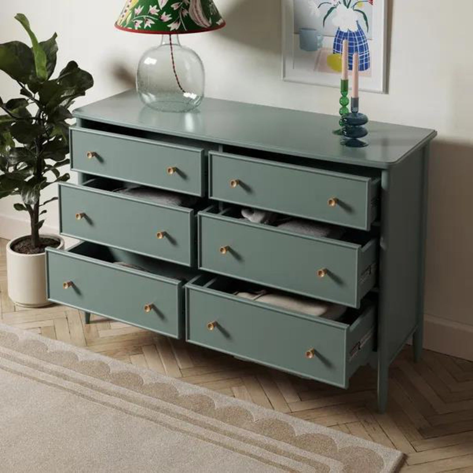 Zaira Classic Solid Wood 6-Drawer Wide Dresser