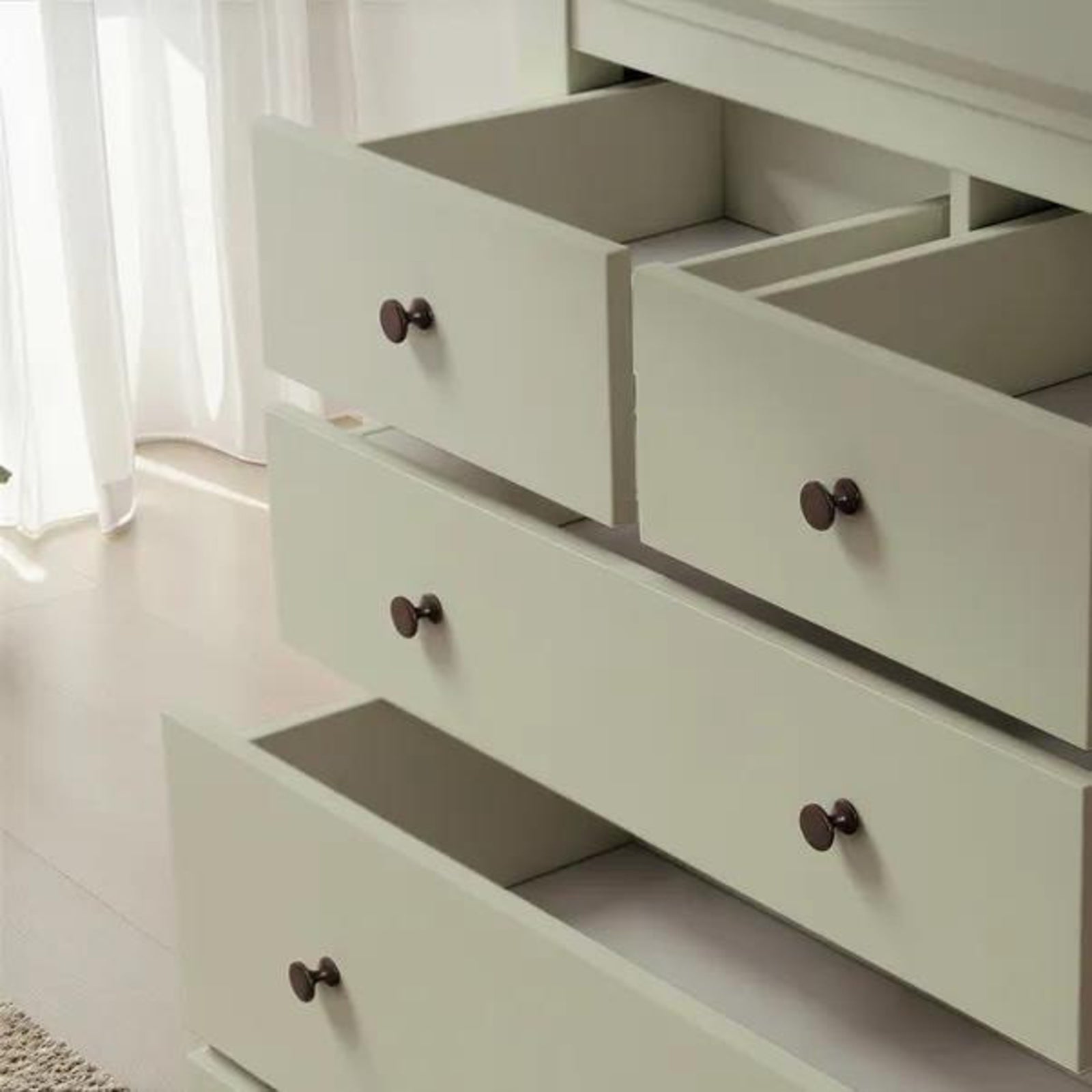 Wynmist Solid Wood 5 Drawer Chest