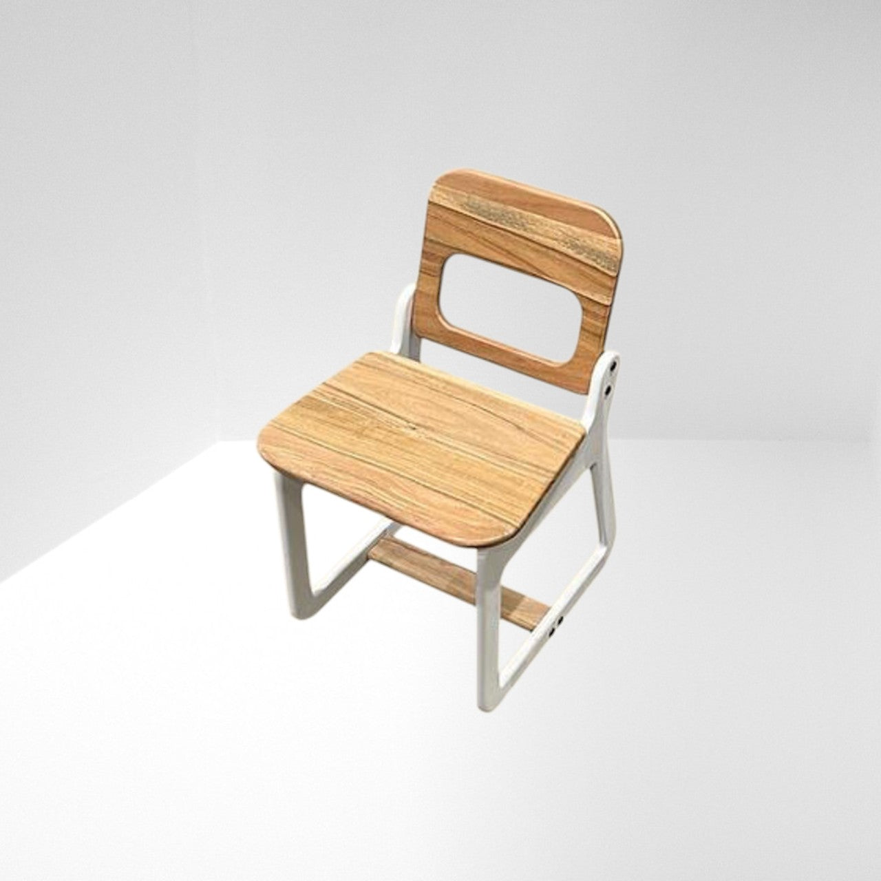 Solid Wood Kids Chair | Mamta Handicraft
