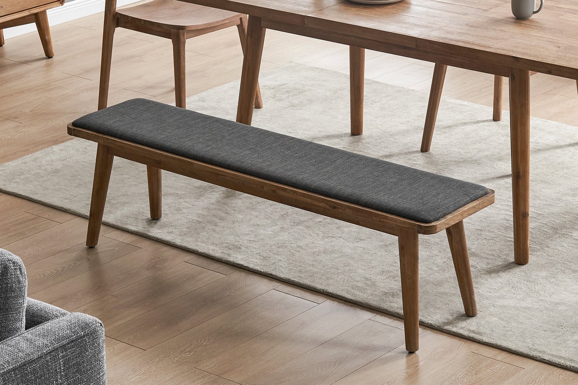 Seb Dining Table