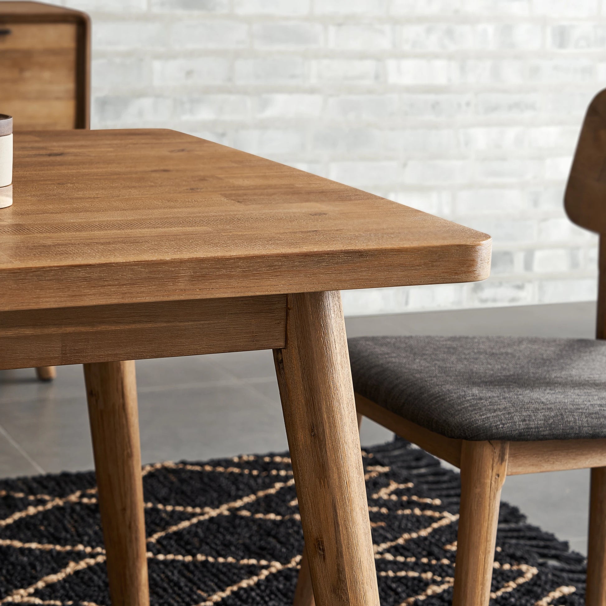Seb Dining Table