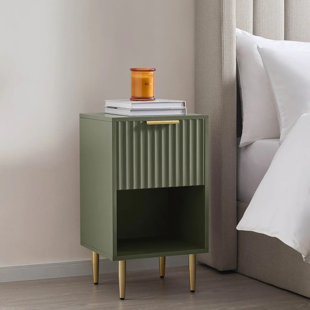 Velin Sheesham Wood 1-Drawer Nightstand | Mamta Handicraft