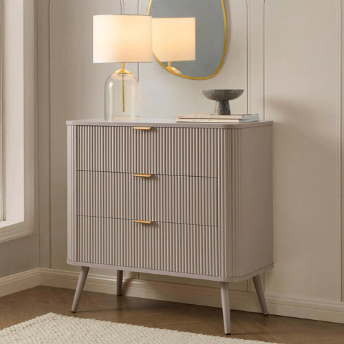 {"alt" => "Hattie 3 Drawer Small Chest"}