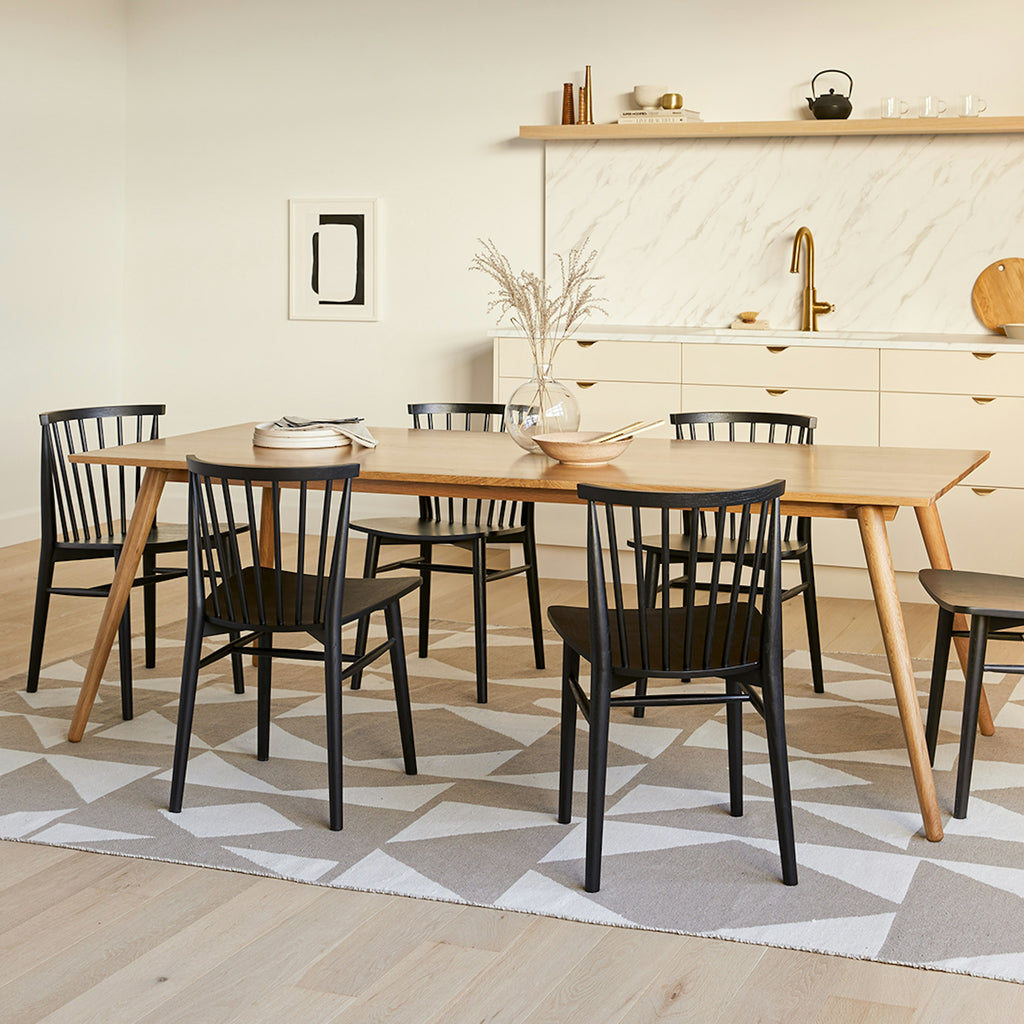 Seno Round Dining Table