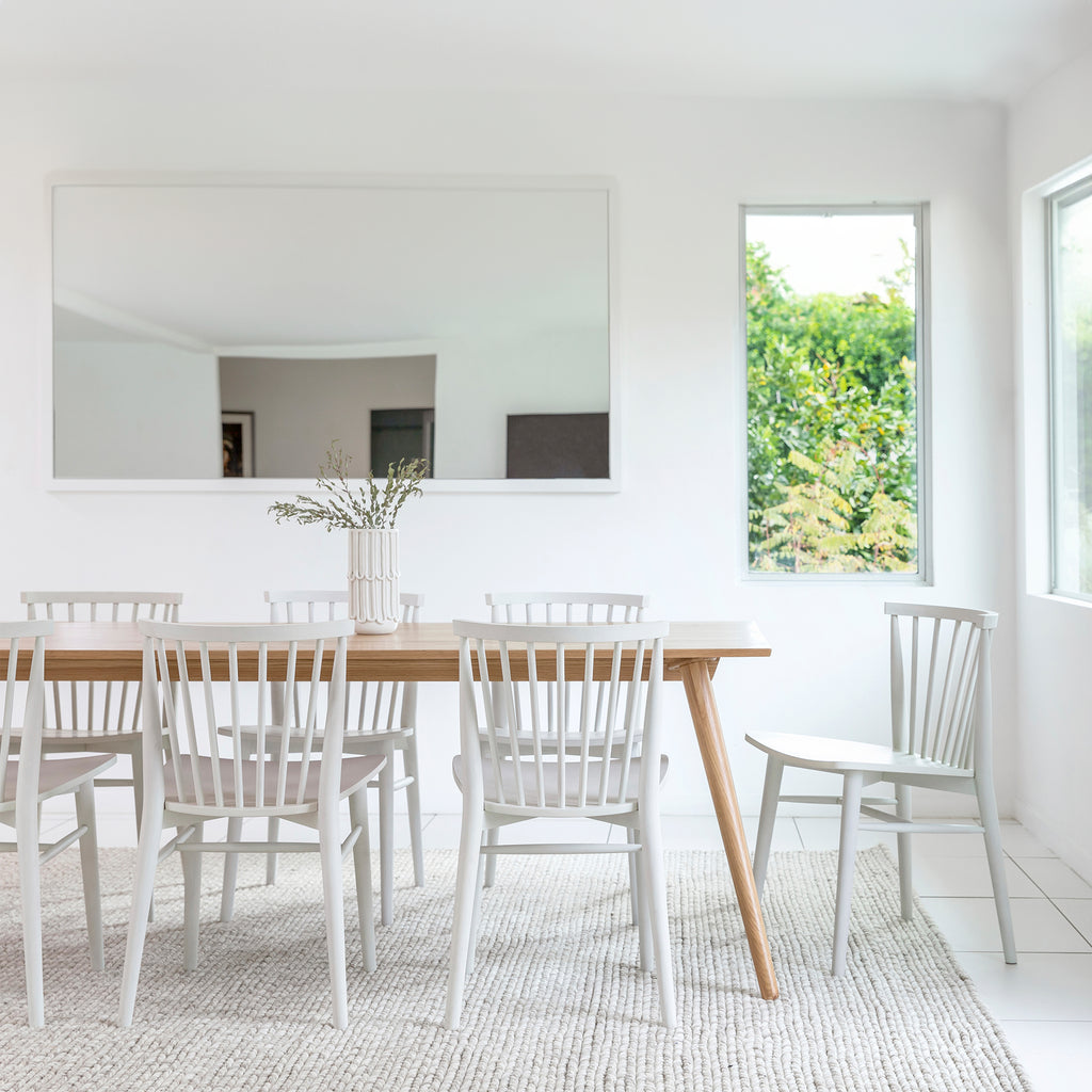 Seno Round Dining Table
