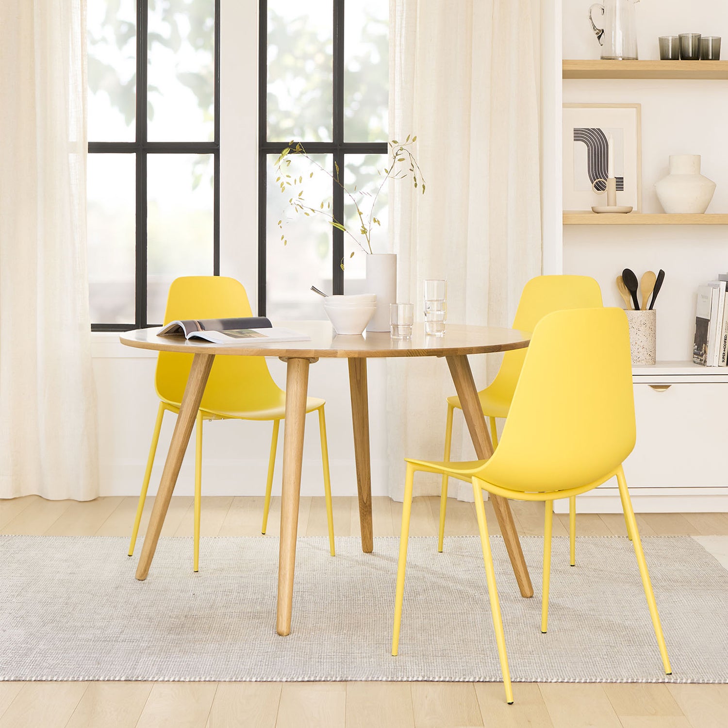 Seno Round Dining Table