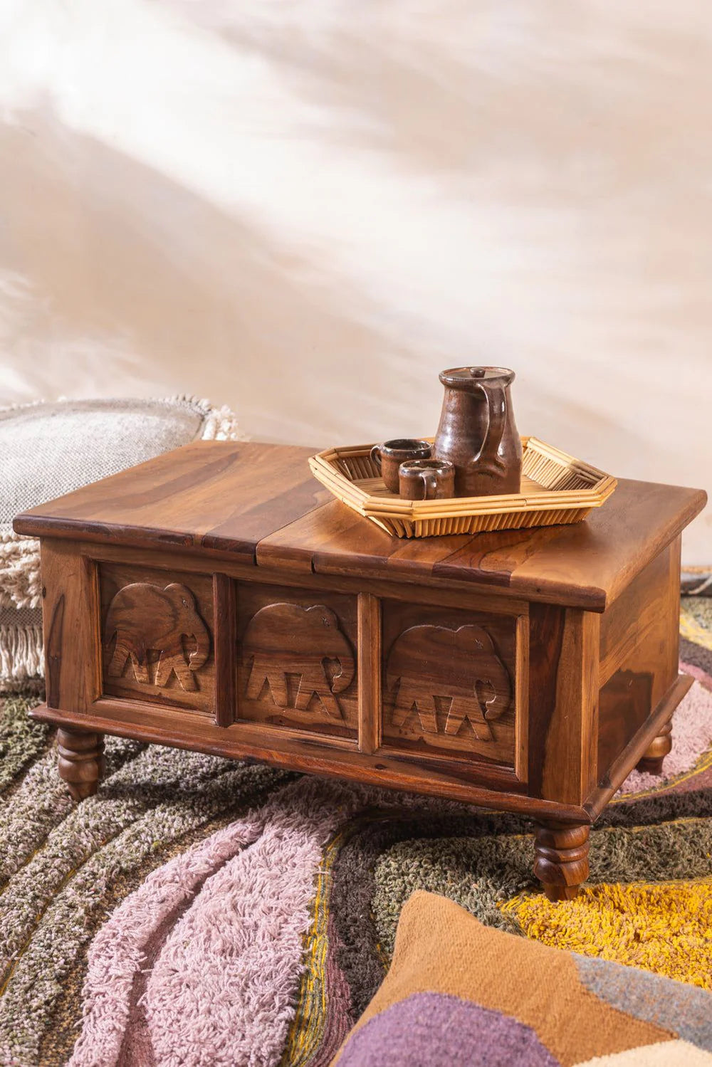 Sierra Hathi Coffee Table Finish Detail | Mamta Handicraft