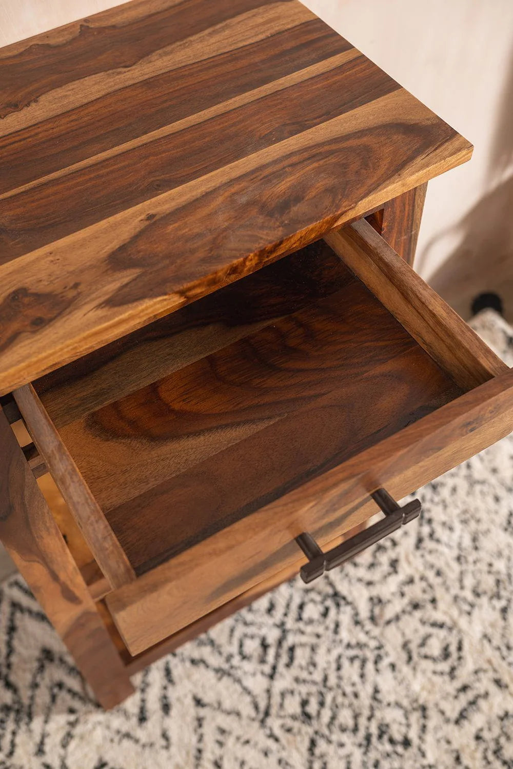 Sierra Side Table Top View | Mamta Handicraft